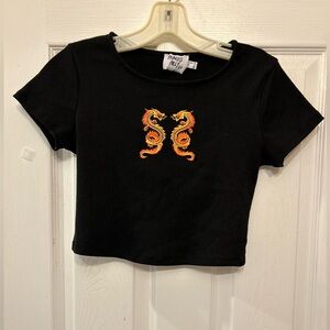 Princess Polly crop top, size 6. Black top with 2 dragons